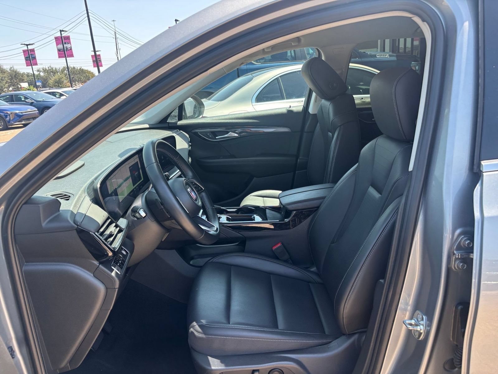 Used 2024 Buick Envision Preferred AWD/4WD image 27