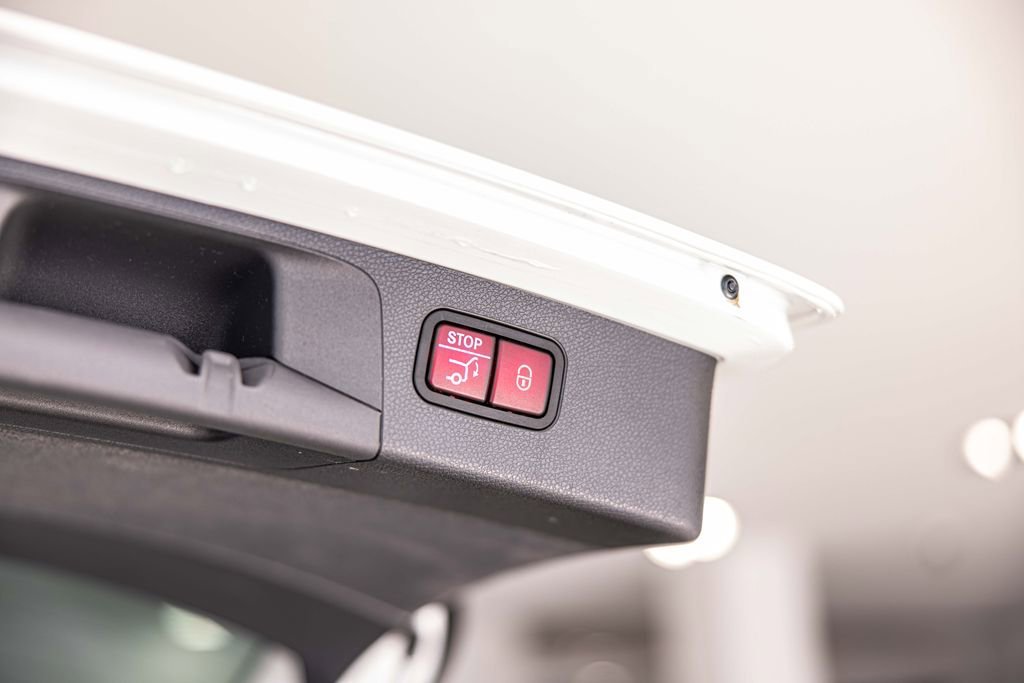 Used 2022 Mercedes-Benz E 450 4MATIC All-Terrain Wagon image 15