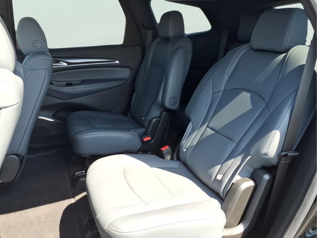Certified 2023 Buick Enclave Essence w/ Experience Buick Package FWD image 21