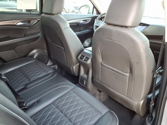 Used 2023 Buick Envision Avenir AWD/4WD image 23
