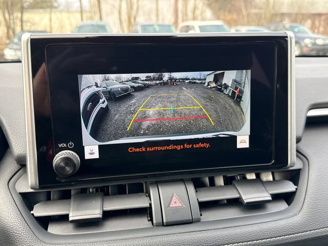 Used 2024 Toyota RAV4 XLE image 30