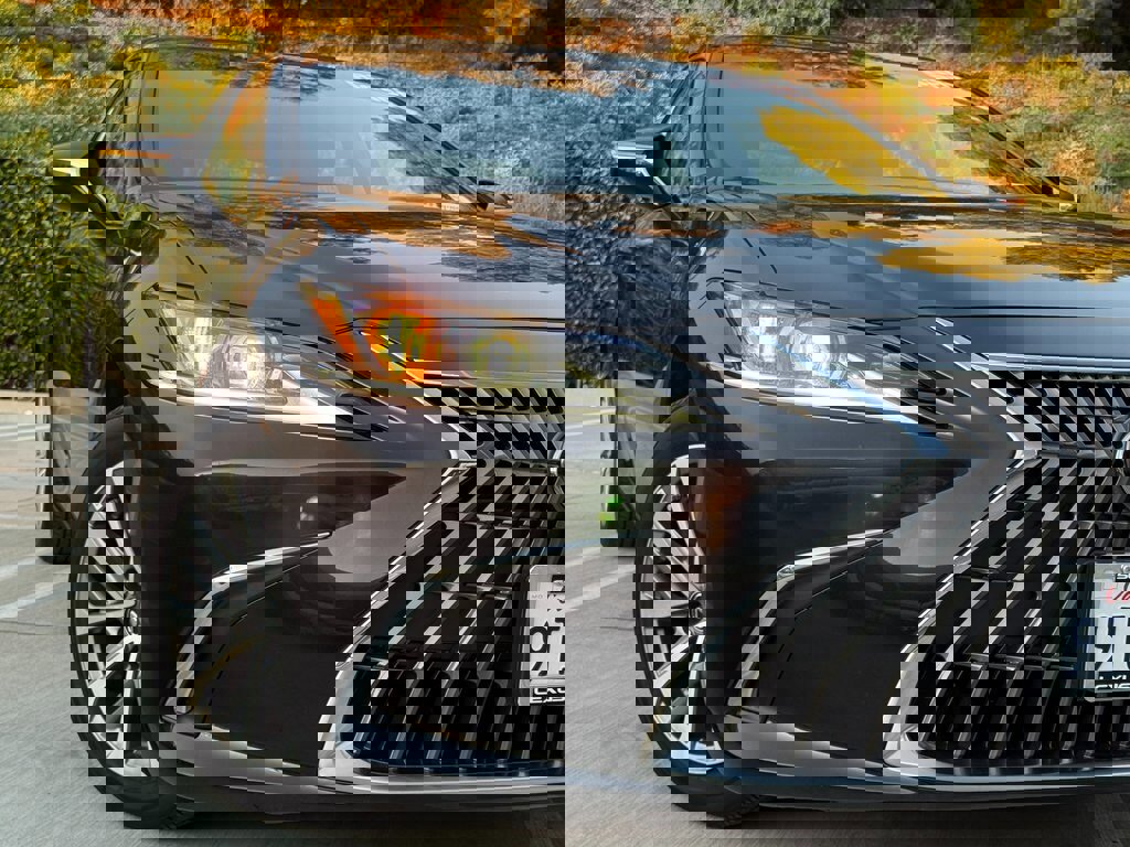 Certified 2025 Lexus ES 350 Base image 6