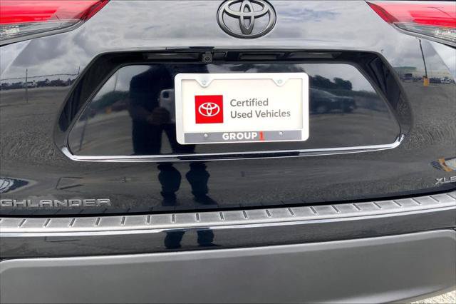 Certified 2024 Toyota Highlander XLE FWD image 10