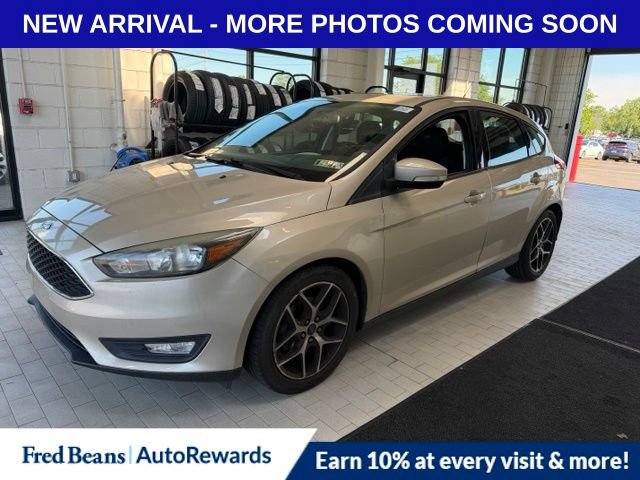 Used 2017 Ford Focus SEL FWD image 3
