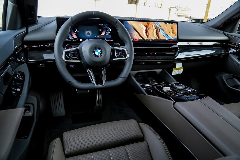 Used 2026 BMW 530i xDrive 530i xDrive w/ M Sport Package image 10