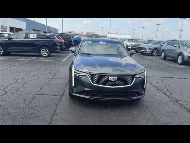 Used 2022 Cadillac CT4 Luxury w/ Sun And Sound Package image 3