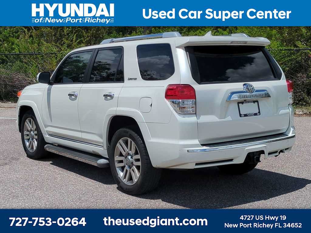 Used 2010 Toyota 4Runner Limited RWD image 3