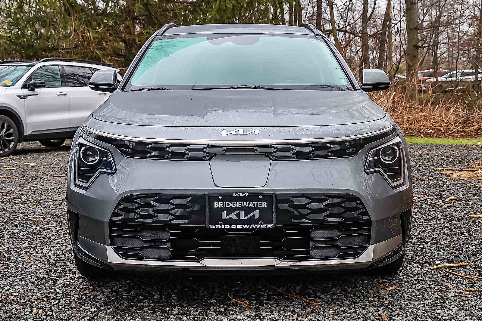 Used 2024 Kia Niro Wind w/ Wind Preserve Package image 2