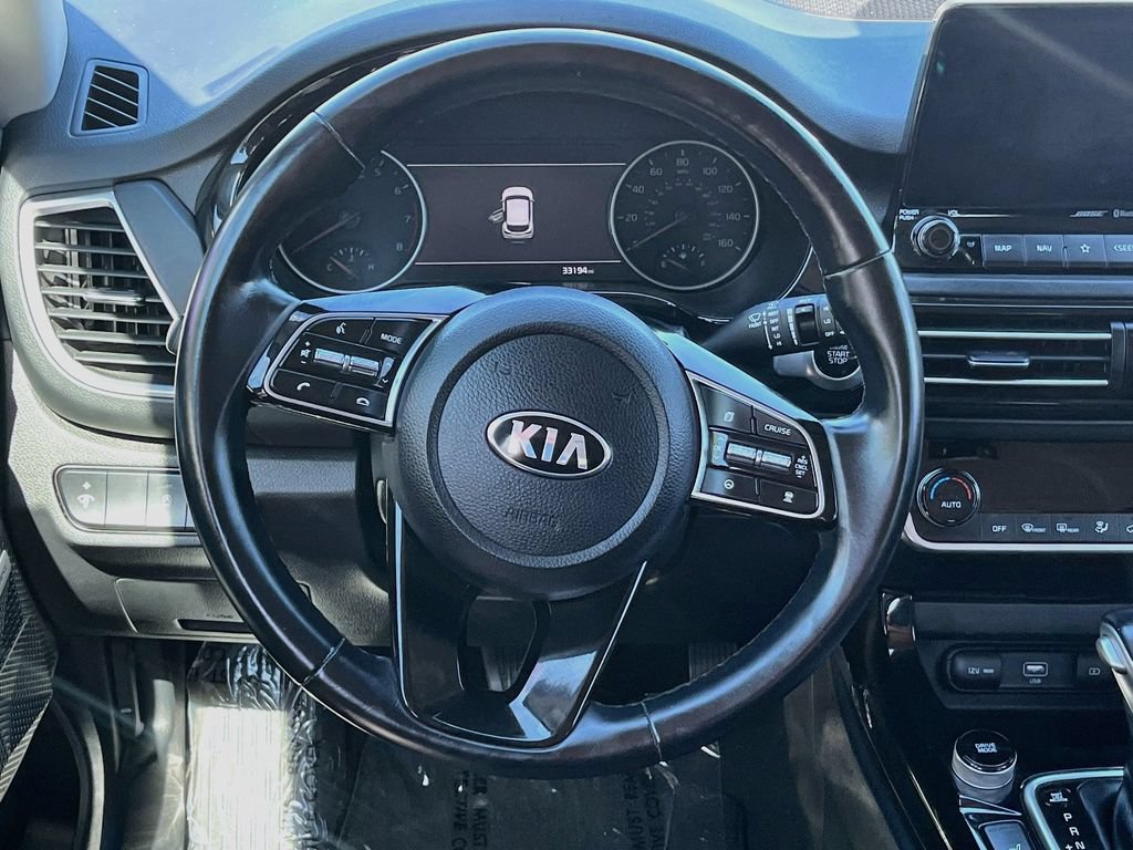 Used 2021 Kia Seltos SX w/ SX Sunroof Package AWD/4WD image 23
