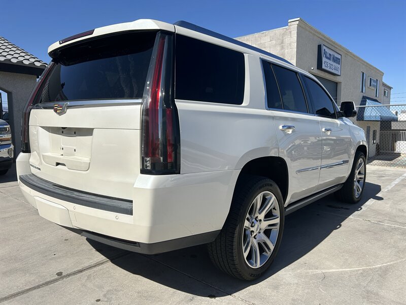 Used 2015 Cadillac Escalade Premium AWD/4WD image 6