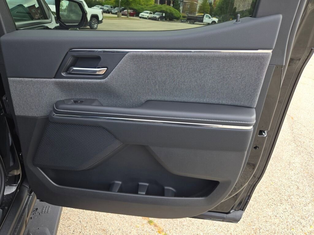 New 2026 GMC Sierra EV Elevation image 10