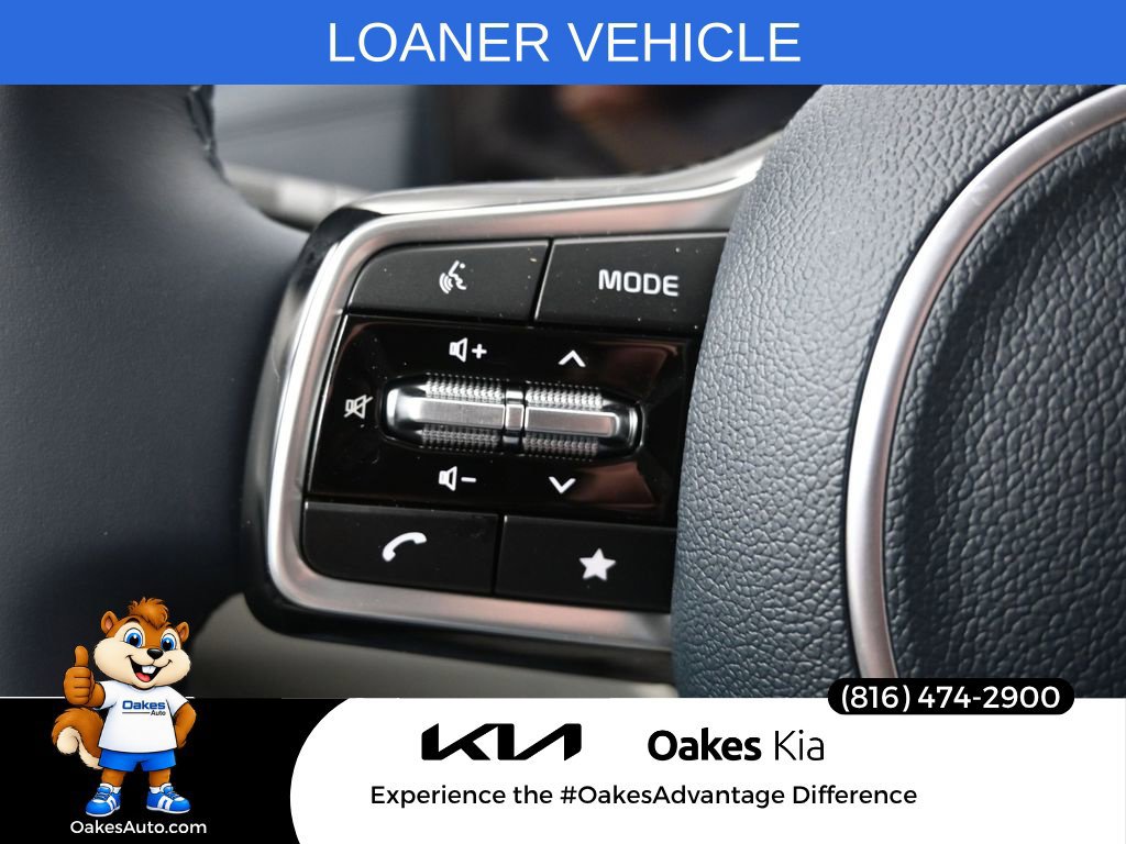 Certified 2026 Kia Carnival EX FWD image 25