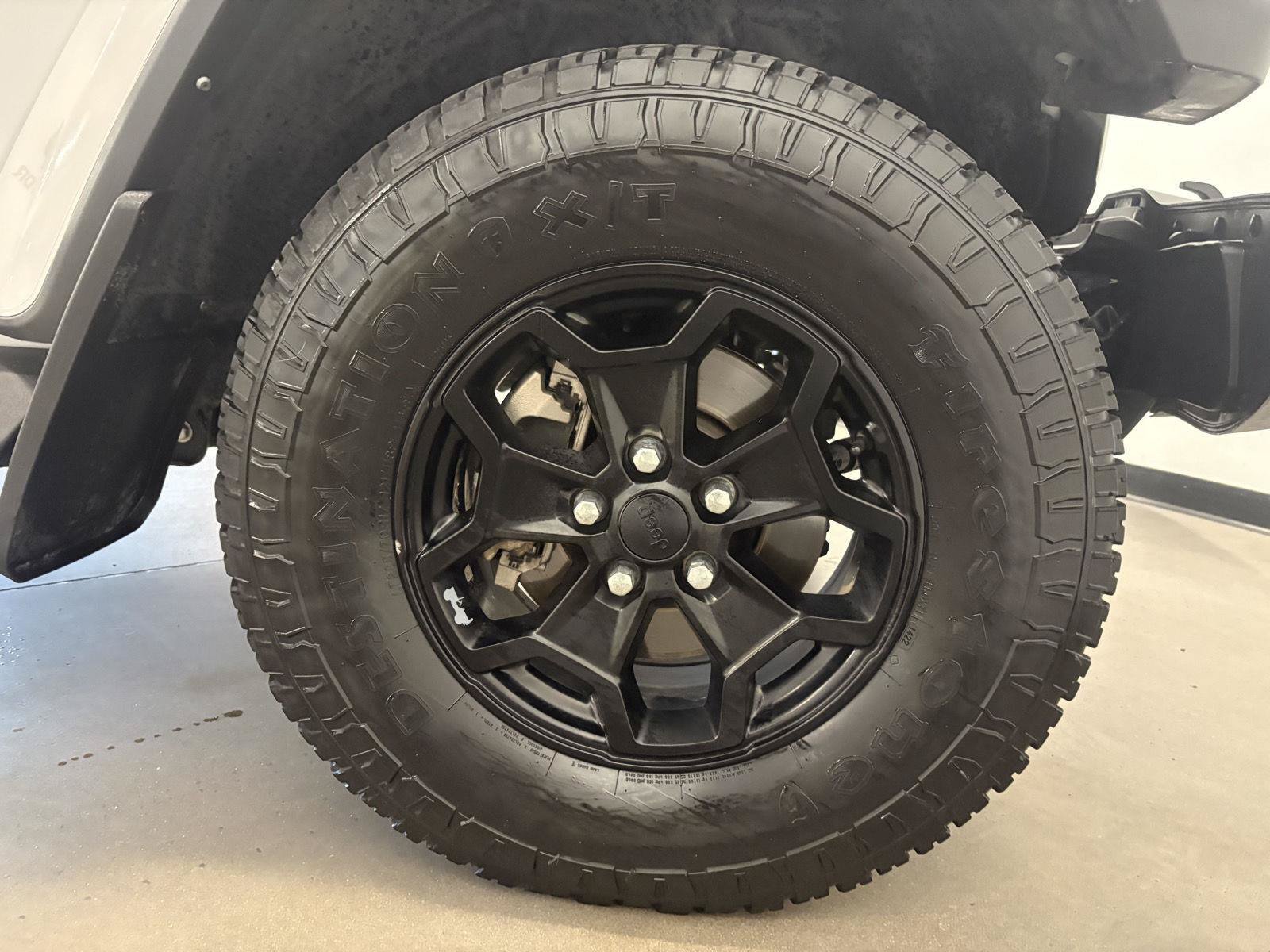 Used 2021 Jeep Gladiator Sport AWD/4WD image 49