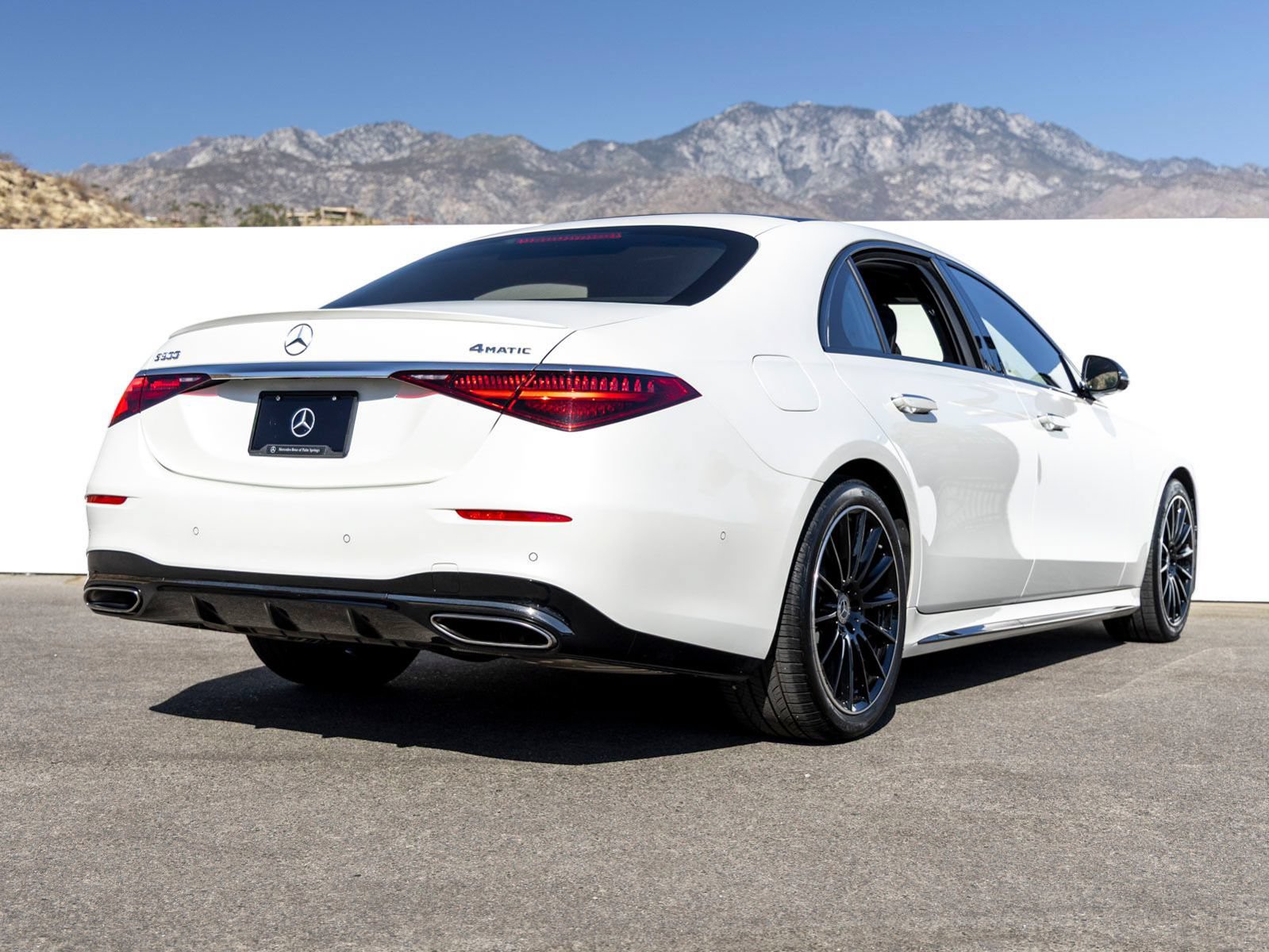 Certified 2023 Mercedes-Benz S 500 4MATIC image 7