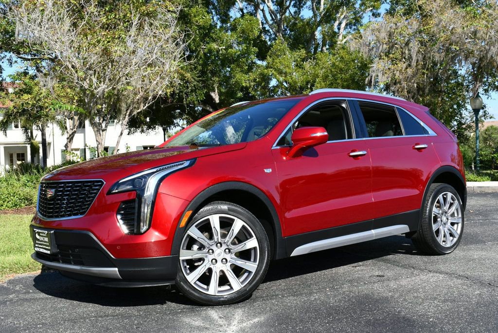 Used 2021 Cadillac XT4 Premium Luxury w/ Driver Awareness Package image 2