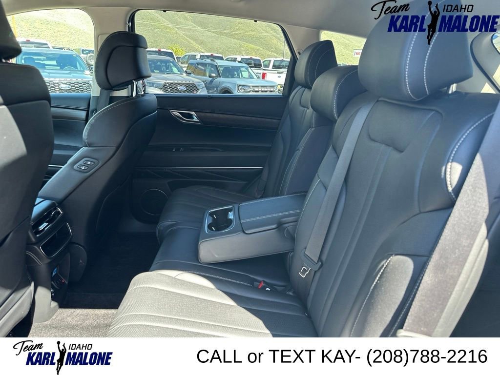 Used 2024 Genesis GV80 2.5T AWD/4WD image 15