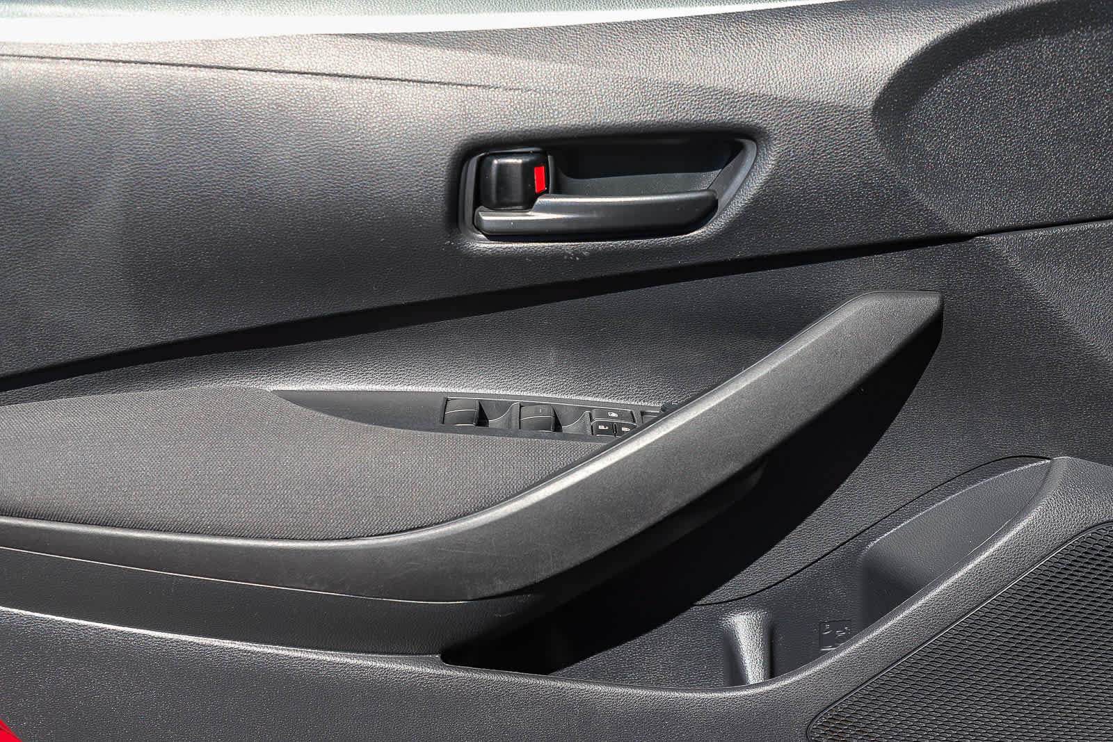 Used 2024 Toyota Corolla LE FWD image 20