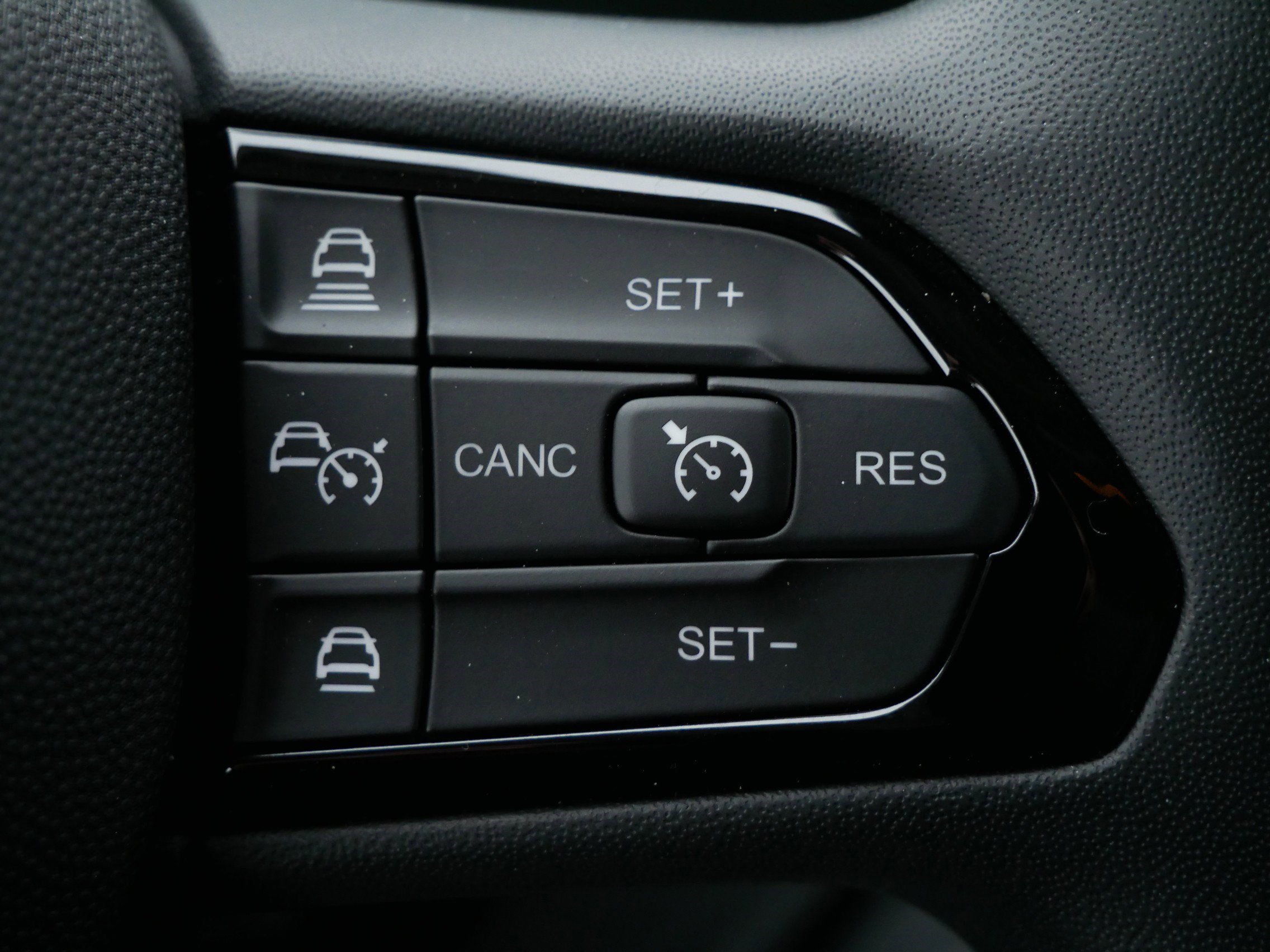 New 2026 RAM ProMaster 2500 w/ Convenience Group image 16