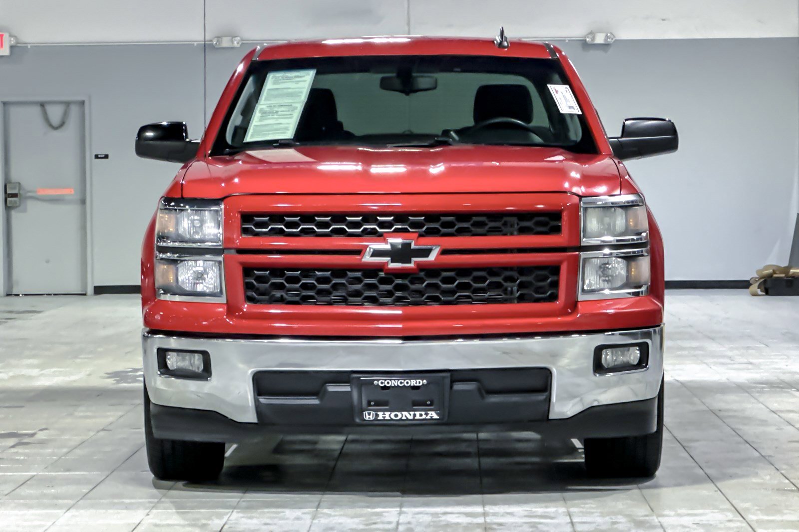 Used 2015 Chevrolet Silverado 1500 LT w/ Rally 2 Edition image 4