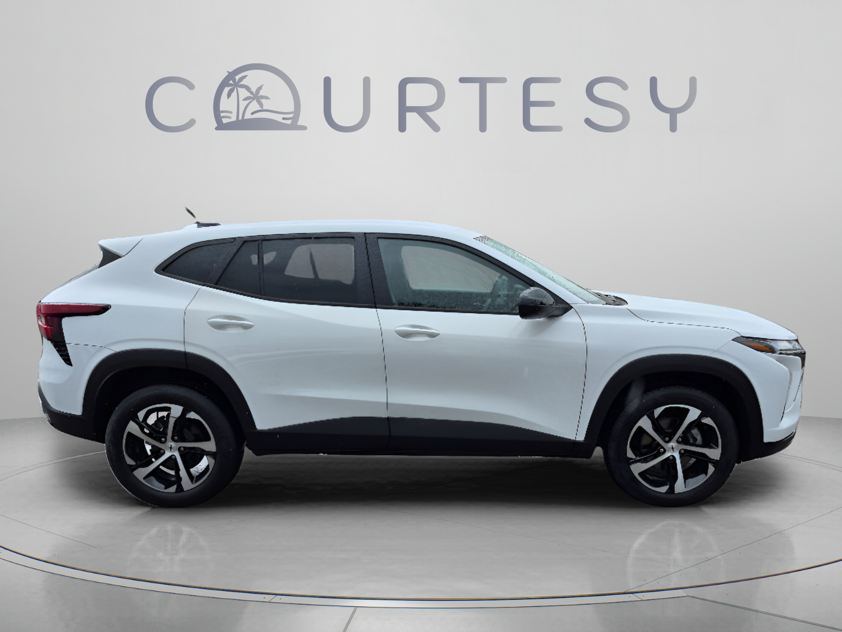 Used 2025 Chevrolet Trax RS w/ Driver Confidence Package FWD image 8