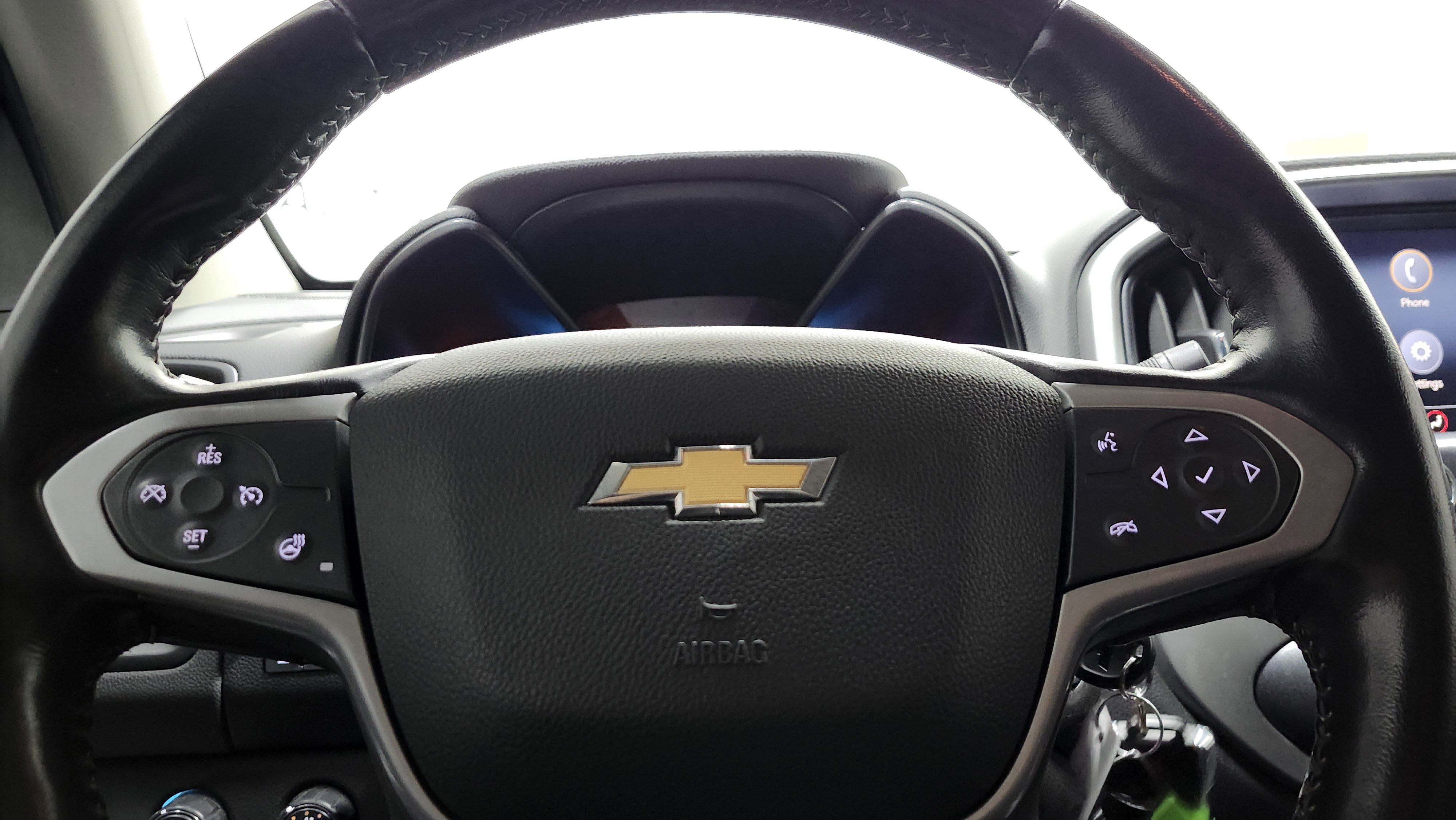 Used 2021 Chevrolet Colorado ZR2 w/ ZR2 Dusk Special Edition image 31