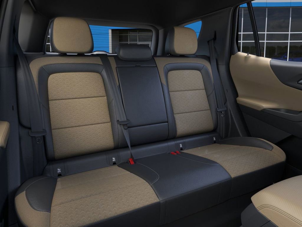 New 2026 Chevrolet Equinox ACTIV w/ Convenience Package III image 17