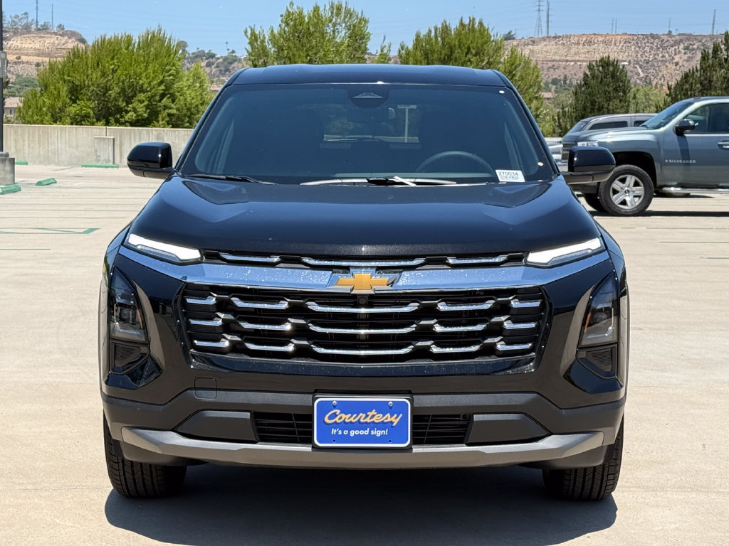 New 2027 Chevrolet Equinox LT AWD/4WD image 3