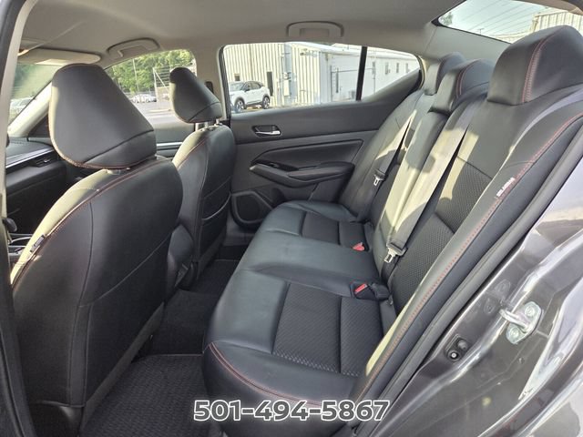Used 2024 Nissan Altima 2.5 SR FWD image 10
