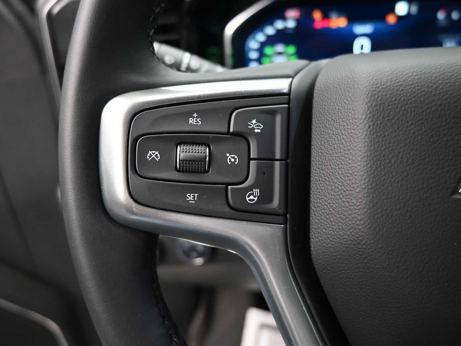 Used 2024 Chevrolet Silverado 1500 LT AWD/4WD image 12