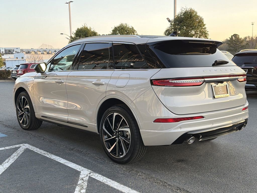 Used 2024 Lincoln Corsair Grand Touring w/ Equipment Group 301A image 5