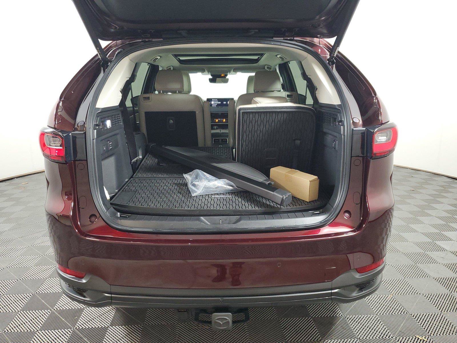 Certified 2025 MAZDA CX-90 Plug-In Hybrid w/Premium Sport AWD/4WD image 9