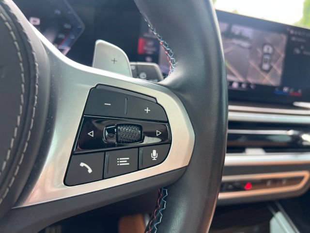 Used 2024 BMW X5 M60i AWD/4WD image 26