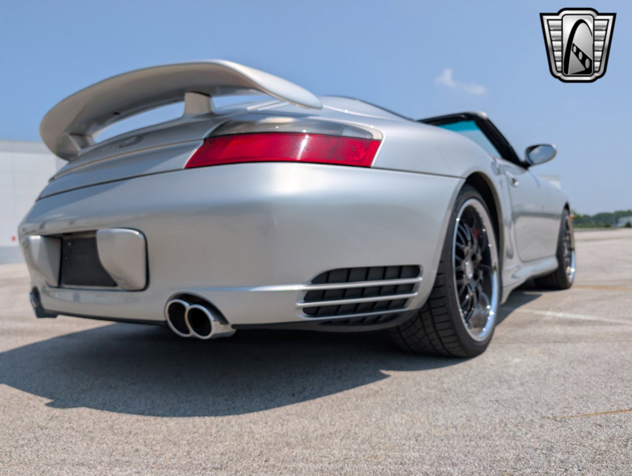 Used 2004 Porsche 911 Carrera 4S image 6