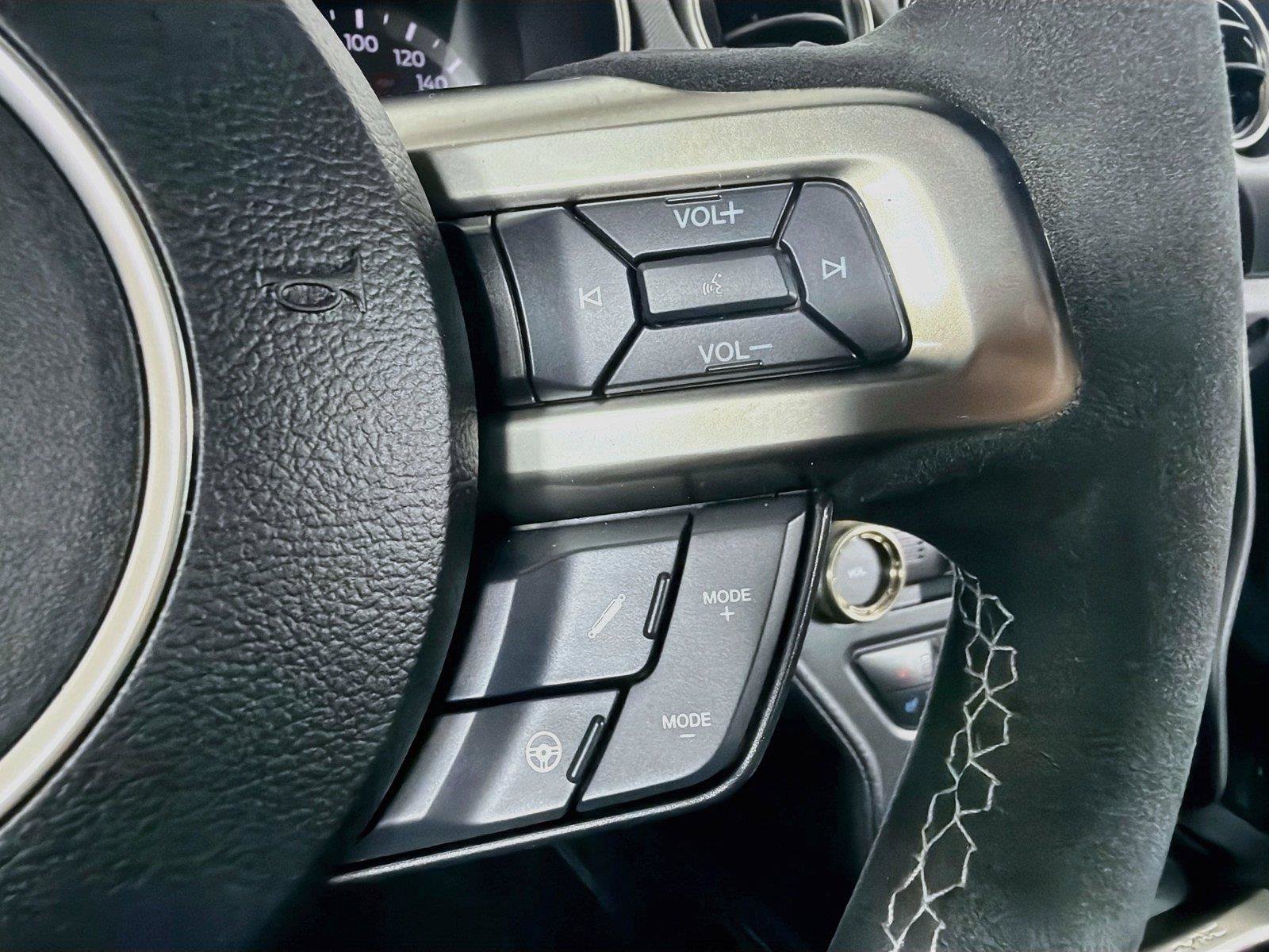 Used 2019 Ford Mustang Shelby GT350 w/ Technology Package RWD image 12