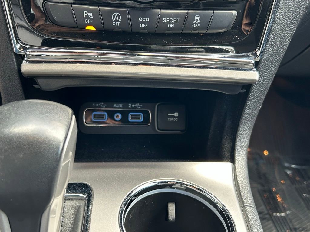 Used 2021 Jeep Grand Cherokee Laredo X RWD image 22