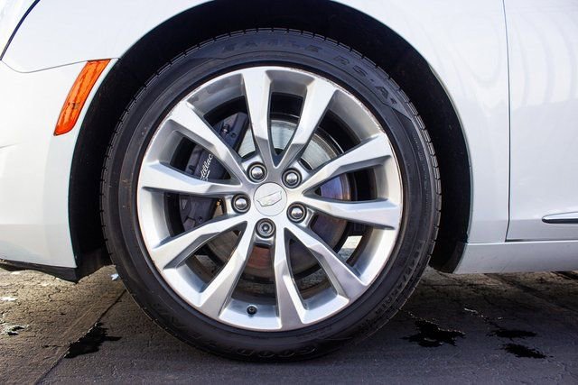 Used 2016 Cadillac XTS Luxury w/ Driver Awareness Package image 9