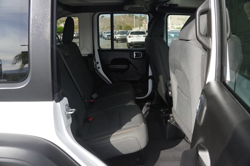 Certified 2025 Jeep Wrangler Unlimited Sport AWD/4WD image 32