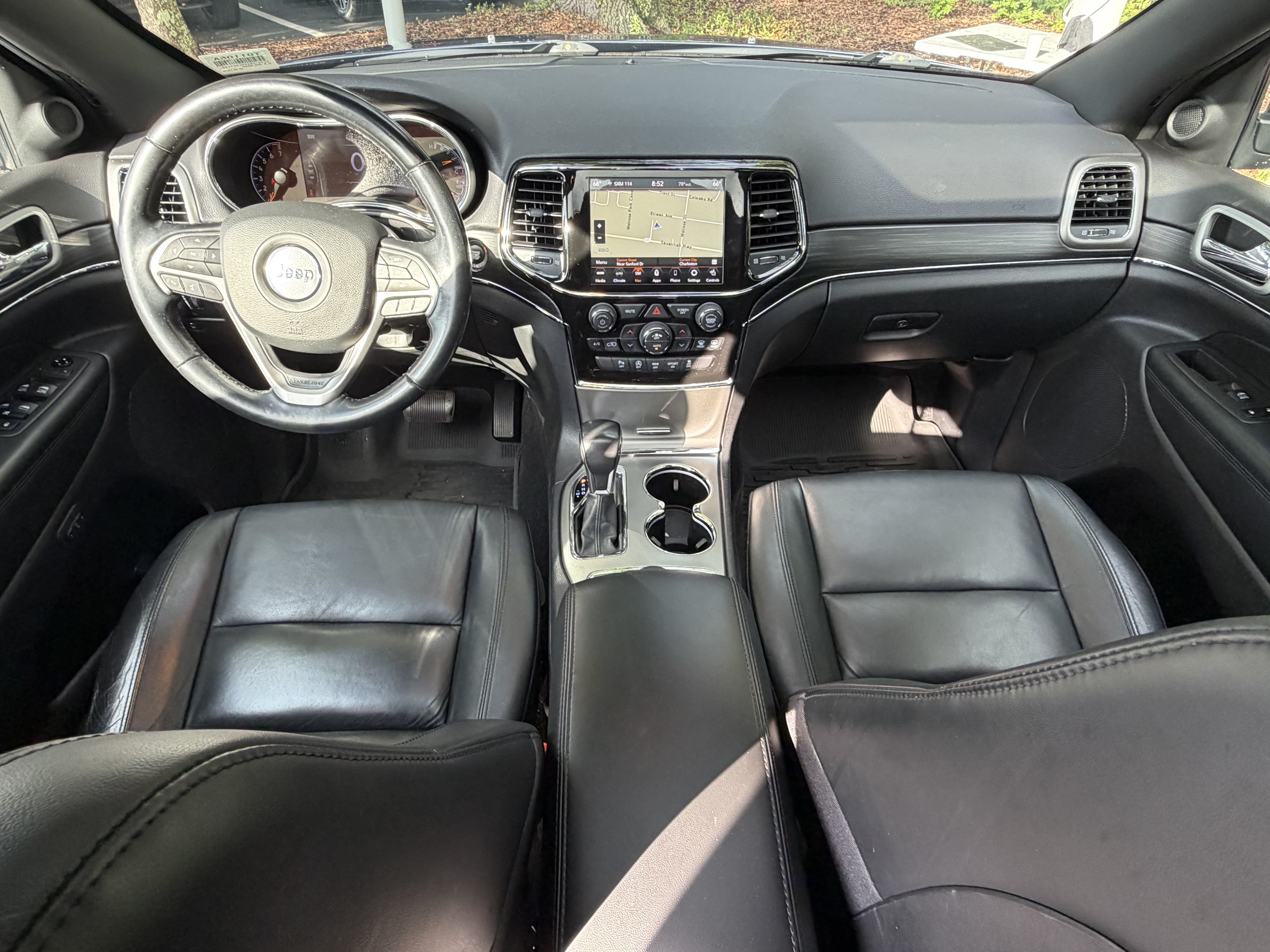 Used 2021 Jeep Grand Cherokee Limited w/ Premium Lighting Group AWD/4WD image 36