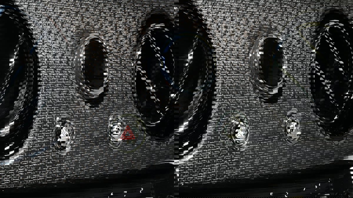 Used 2023 Rolls-Royce Ghost Black Badge w/ Black Badge Ghost Package image 61