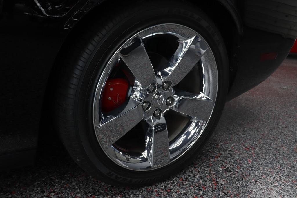 Used 2009 Dodge Challenger R/T RWD image 7