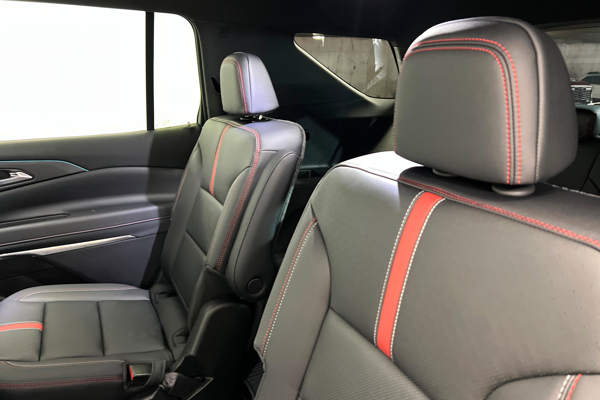 New 2026 Chevrolet Traverse RS image 21