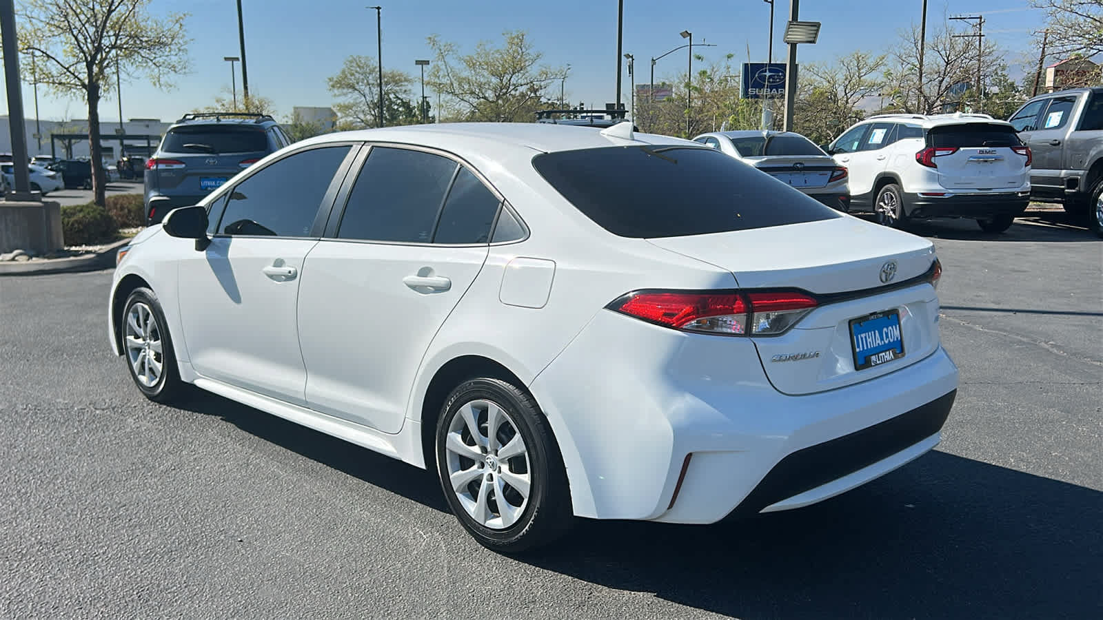 Used 2020 Toyota Corolla LE FWD image 7