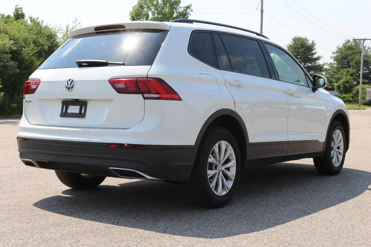 Used 2020 Volkswagen Tiguan S image 4