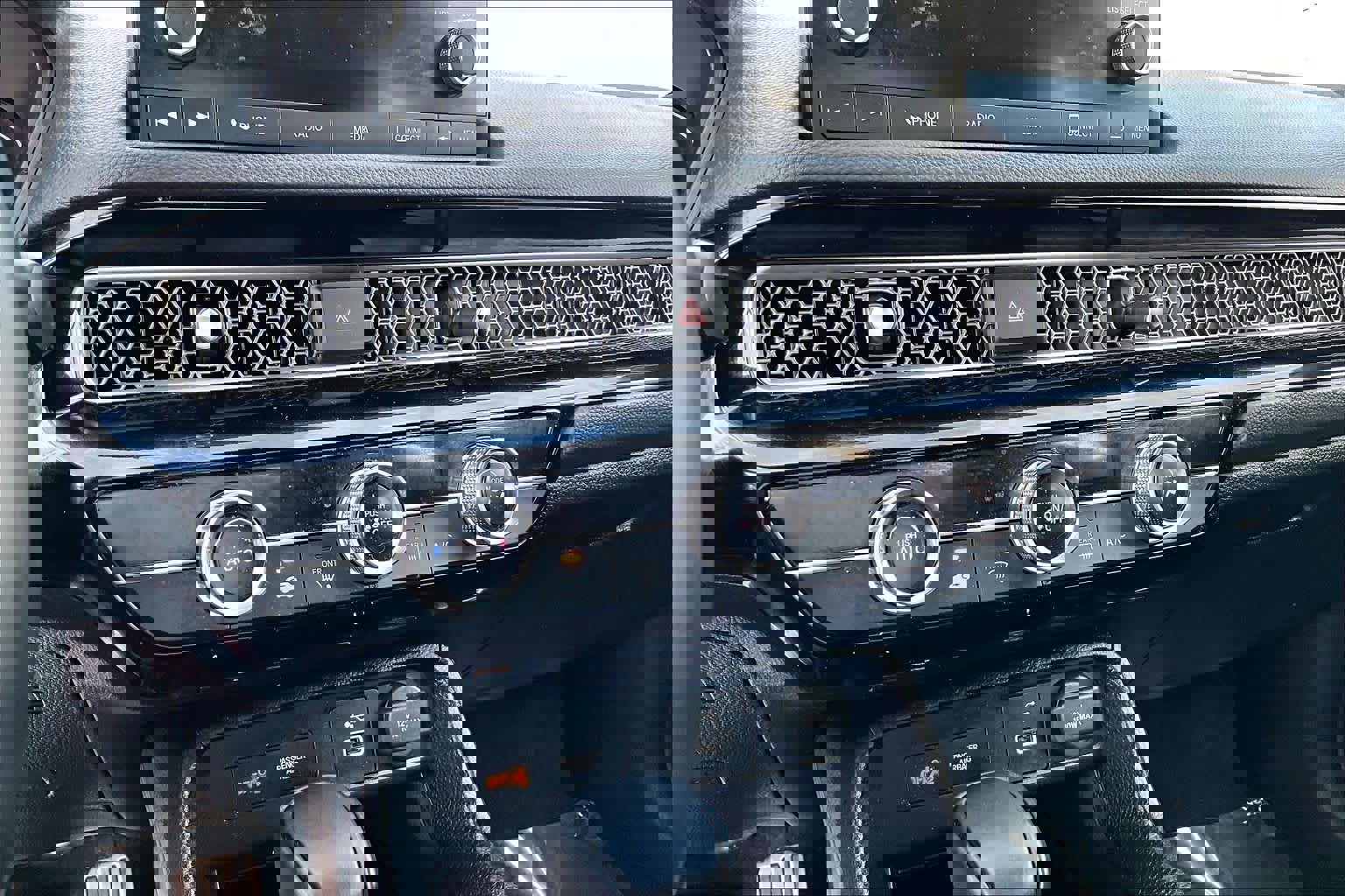 Used 2023 Honda Civic Sport image 30