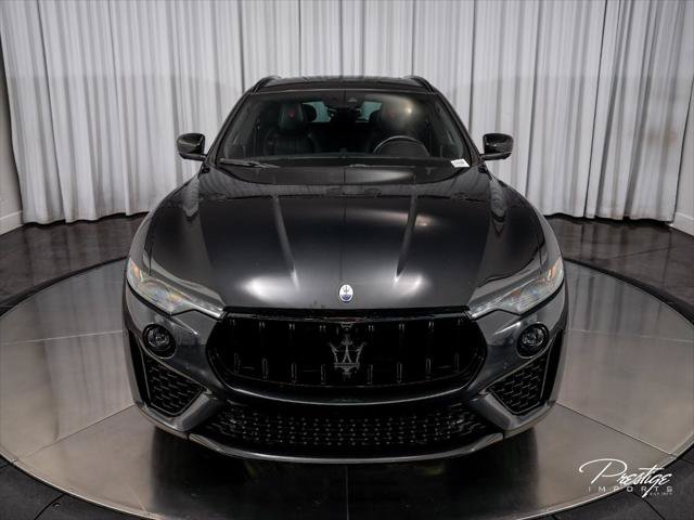 Used 2022 Maserati Levante Modena AWD/4WD image 3