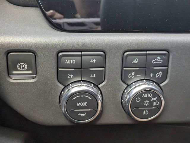 Used 2023 GMC Sierra 1500 SLT w/ SLT Premium Package image 23