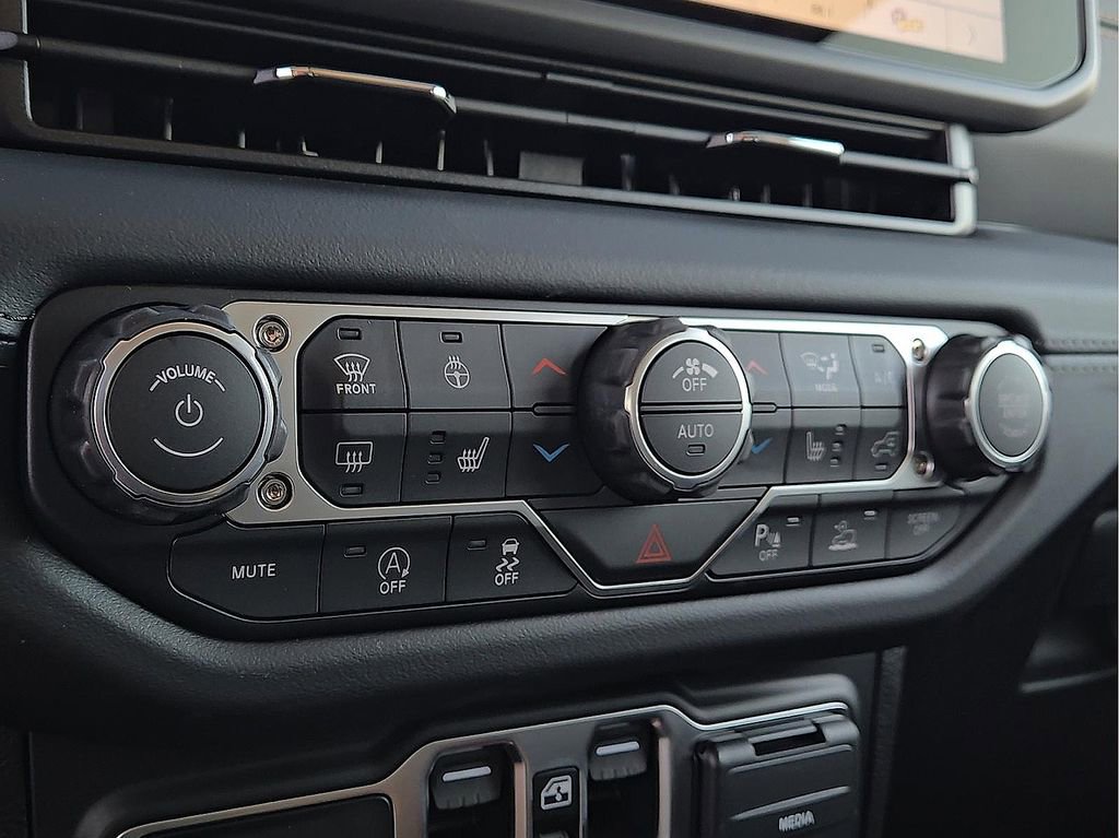 New 2026 Jeep Wrangler Sahara image 17