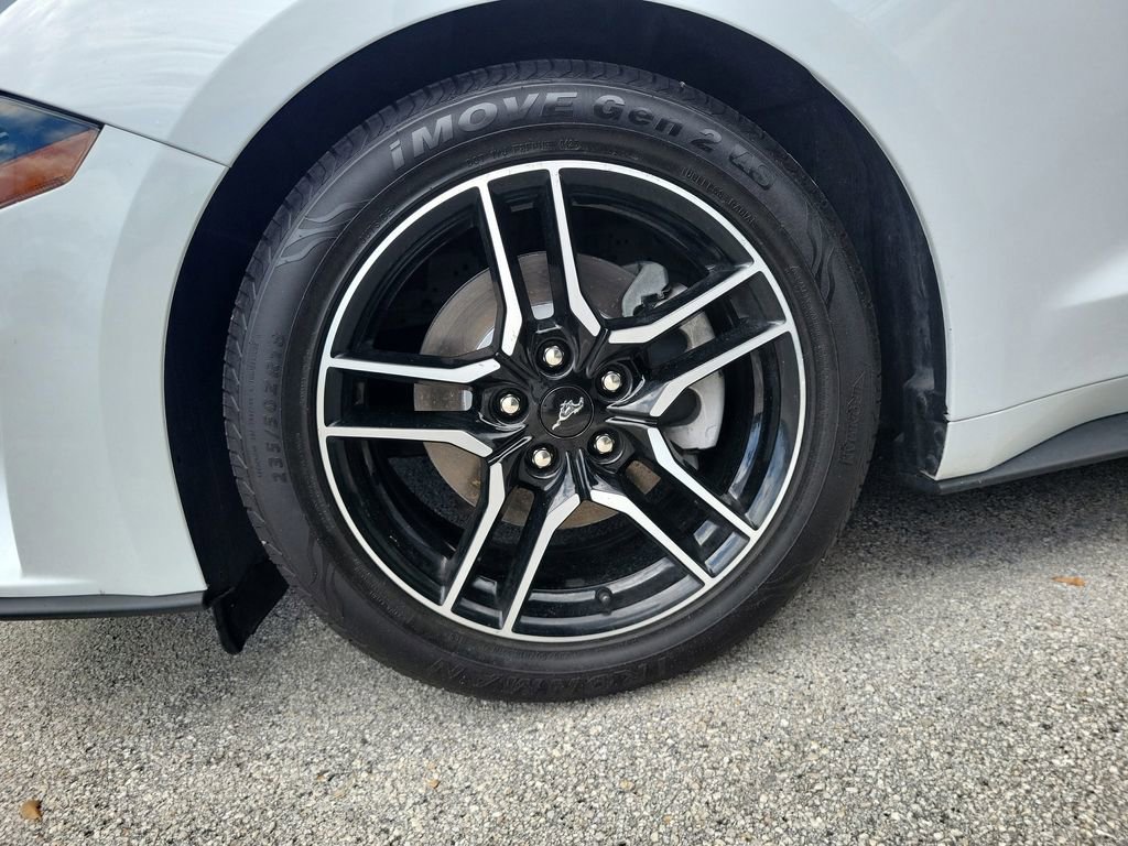 Used 2022 Ford Mustang Premium RWD image 13