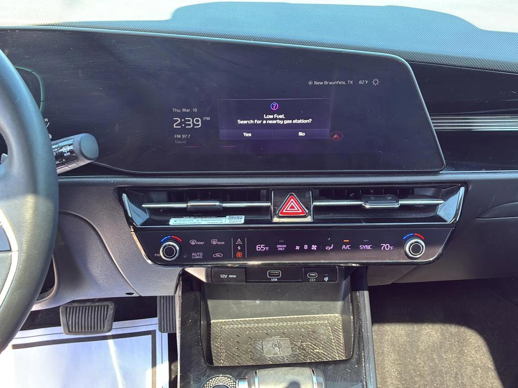 Used 2023 Kia Niro image 26