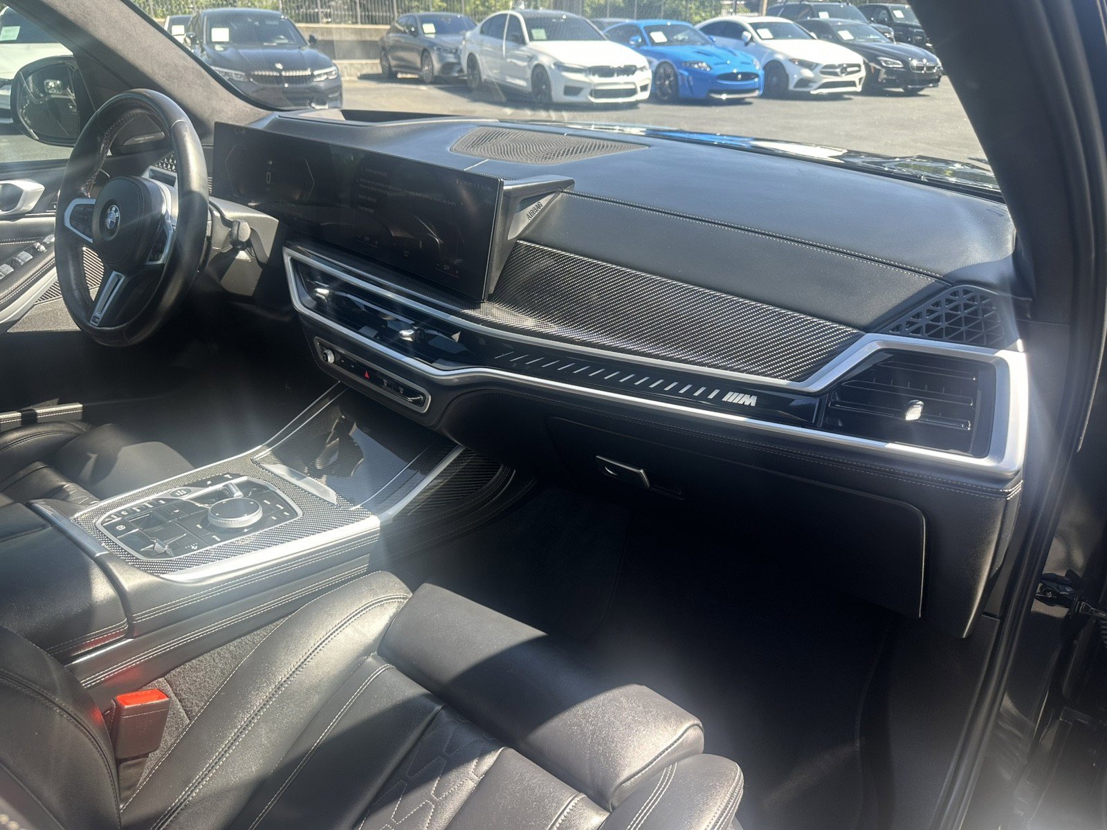 Used 2023 BMW X7 M60i w/ M Sport Professional Package image 22